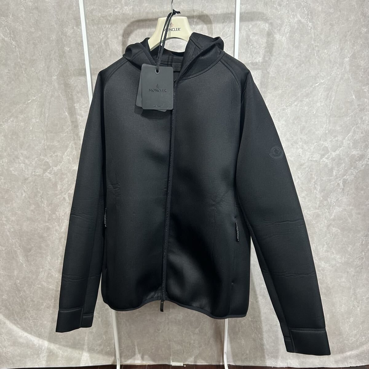 【極美品】 MONCLERモンクレールフードパーカージップアップラバーワッペン黒L
