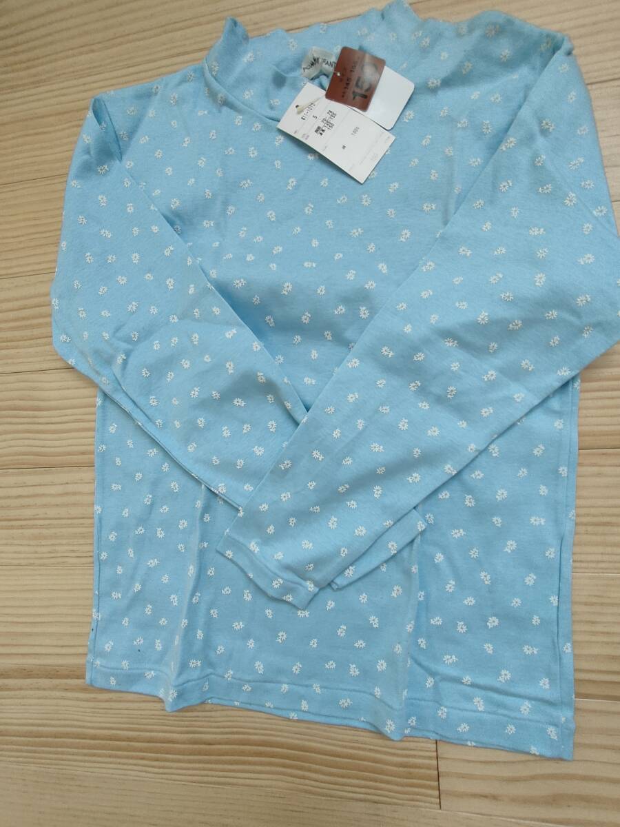 【未使用品】Tシャツ　150cm