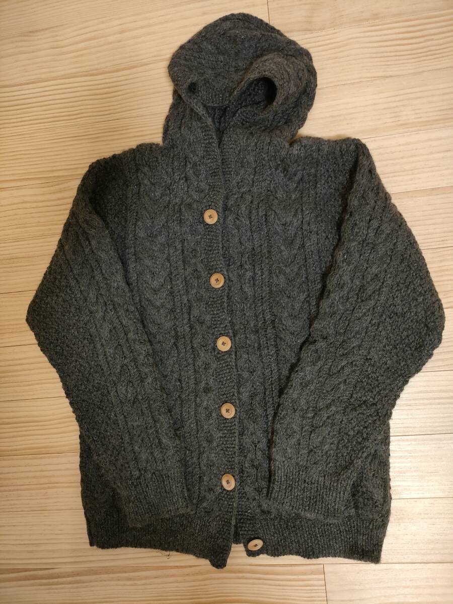 ファーストリテイリング ニットパーカー 毛100% 【中古】
