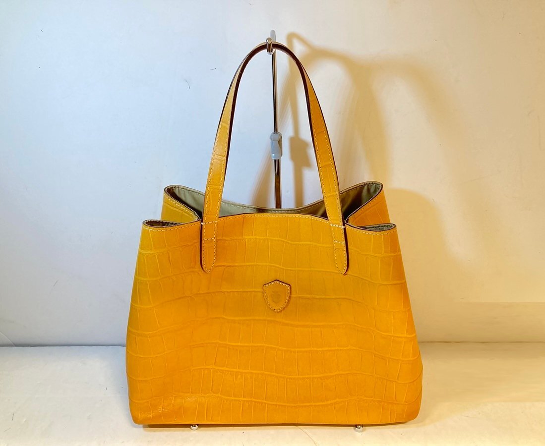 Felisi フェリージ　型押しクロコトートバッグ　イエローオレンジ系色　ハンドバッグ　TOTE BAG