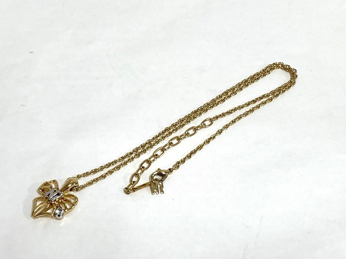 NINA RICCI　ニナリッチ　ゴールド　ストーン付きネックレス　ロゴ入り　アクセサリー　ペンダント
