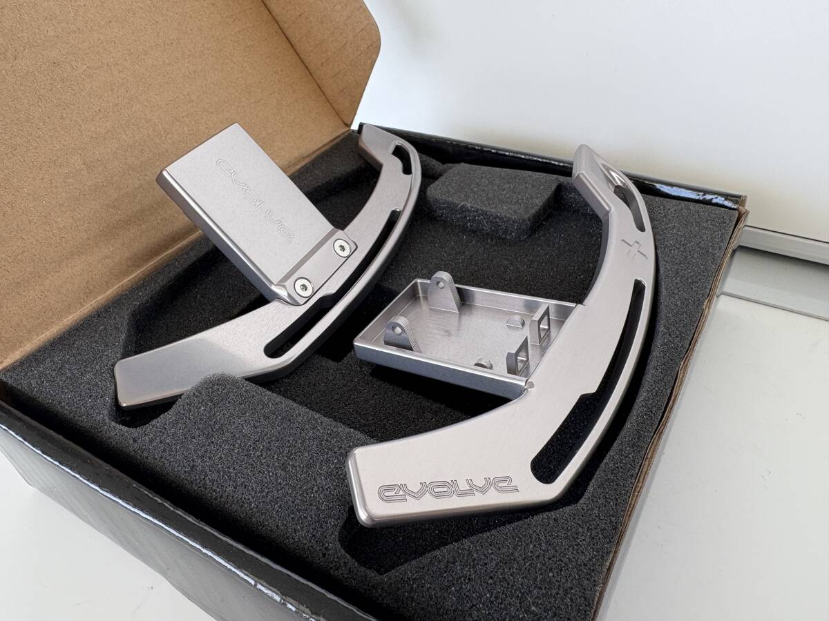 Evolve エボルブ Aluminium Billet Gear Shift Paddle アルミパドルシフト BMW Fシリーズ チタン（シルバー）No.26006