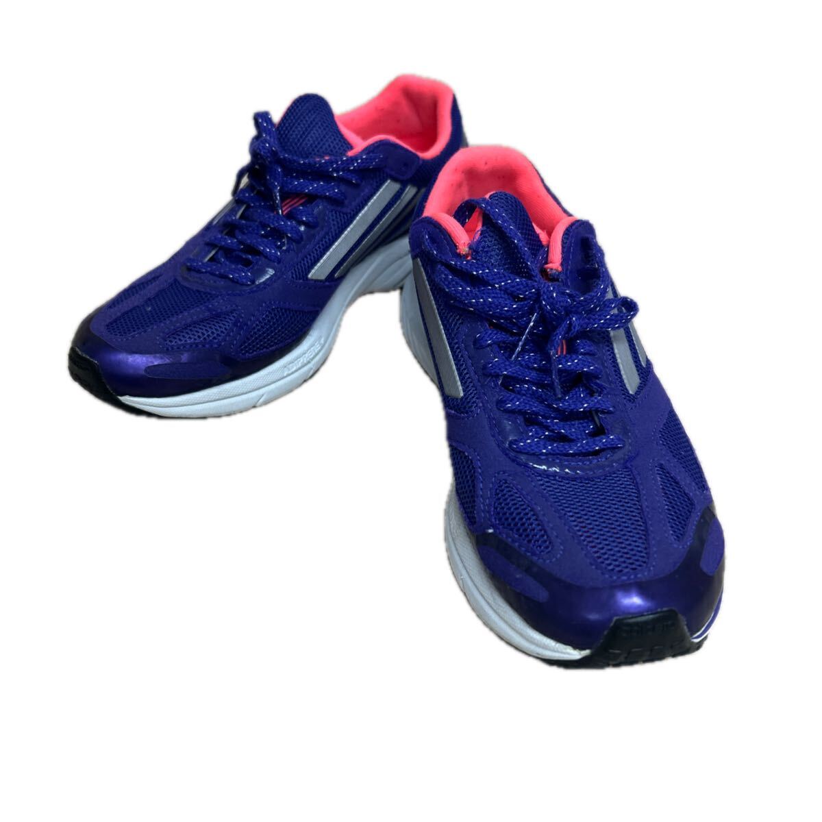 Q0445 adidas アディダス レディース ランニングシューズ パープル 23.5cm 軽量 婦人靴