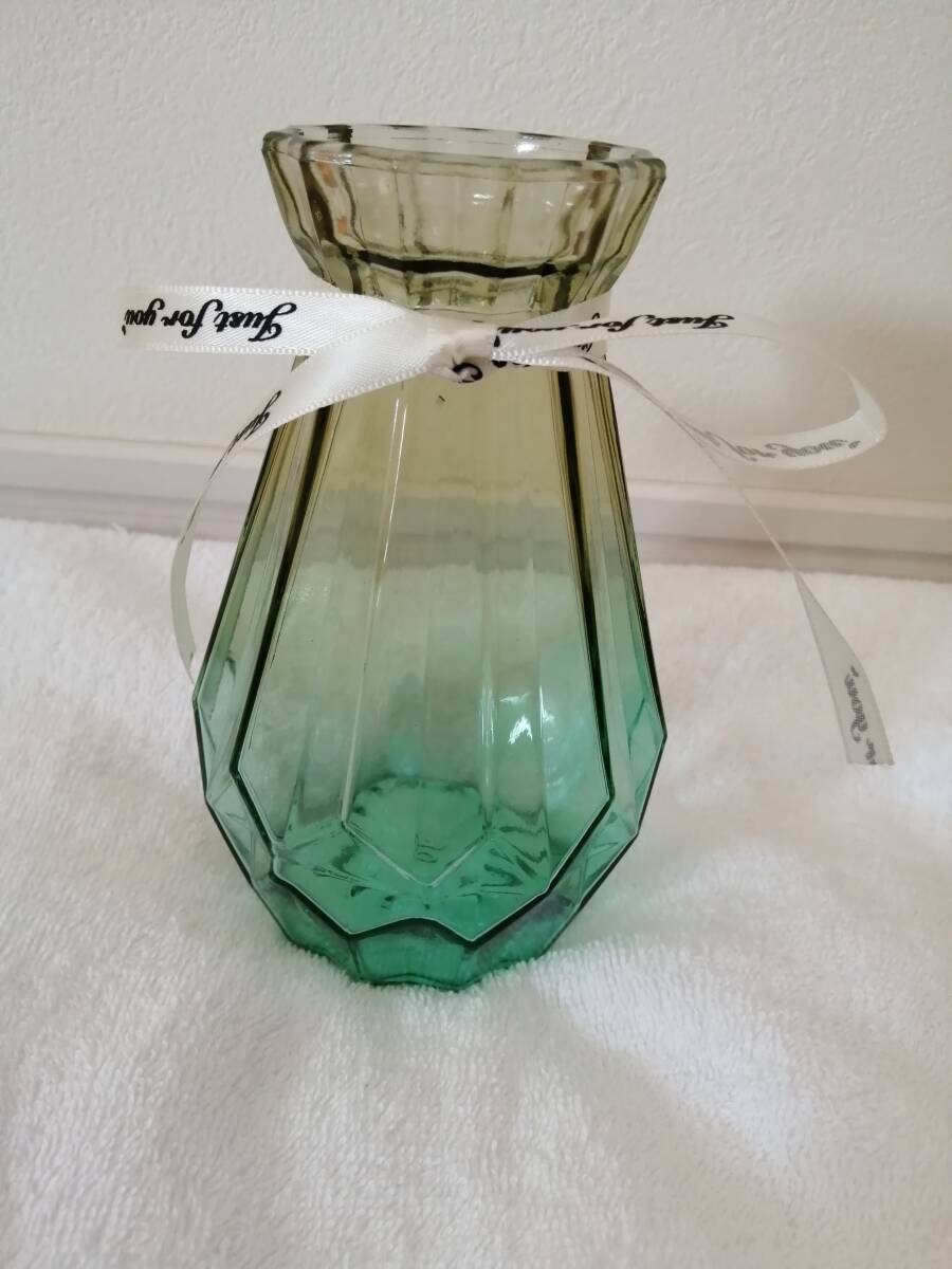 【新品】ガラス 花瓶 フラワーベース ②