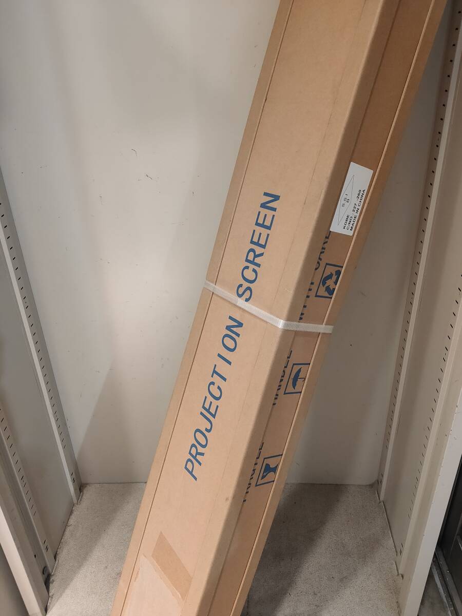 011501●サンワサプライ PRS-Y70HD プロジェクタースクリーン(床置き式) 70型相当 未使用保管品●