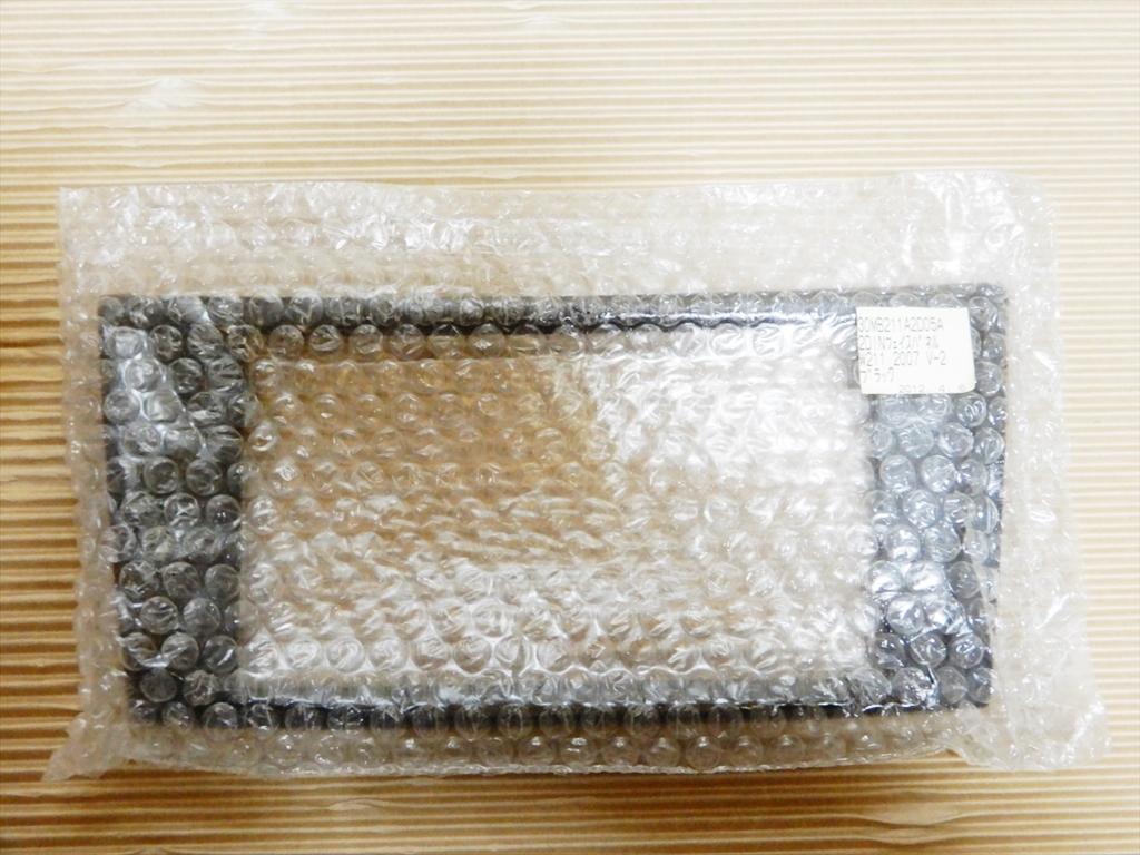即決！W211 Mercedes ベンツ Eクラス 2DIN オーディオパネル 新品 ②！