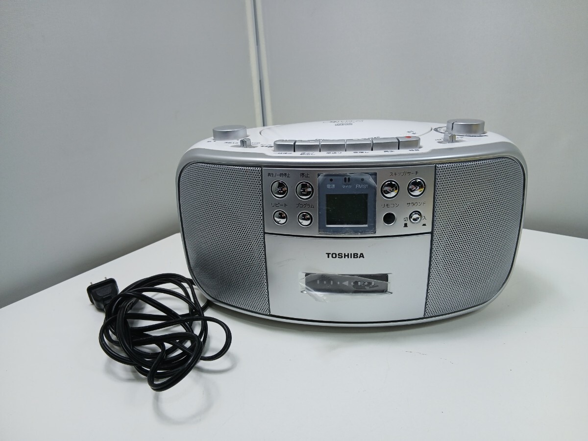 #1476y TOSHIBA 東芝 CDラジオカセットレコーダー TY-CDS3 CDラジカセ ラジカセ オーディオ機器/ 和歌山県にて引き取り大歓迎
