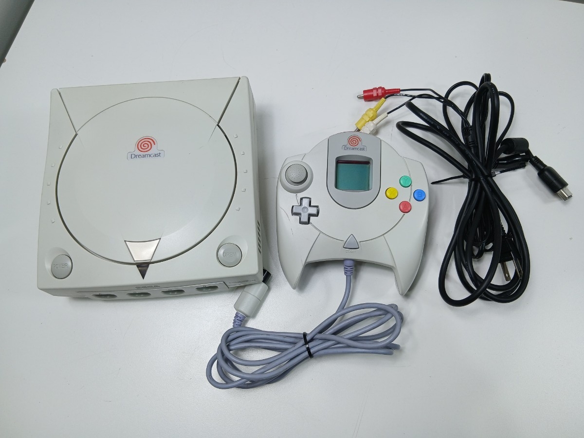 #1538 SEGA セガ Dreamcast ドリームキャスト コントローラー付き HKT-3000 ドリキャス 通電確認済み/和歌山県にて引き取り大歓迎