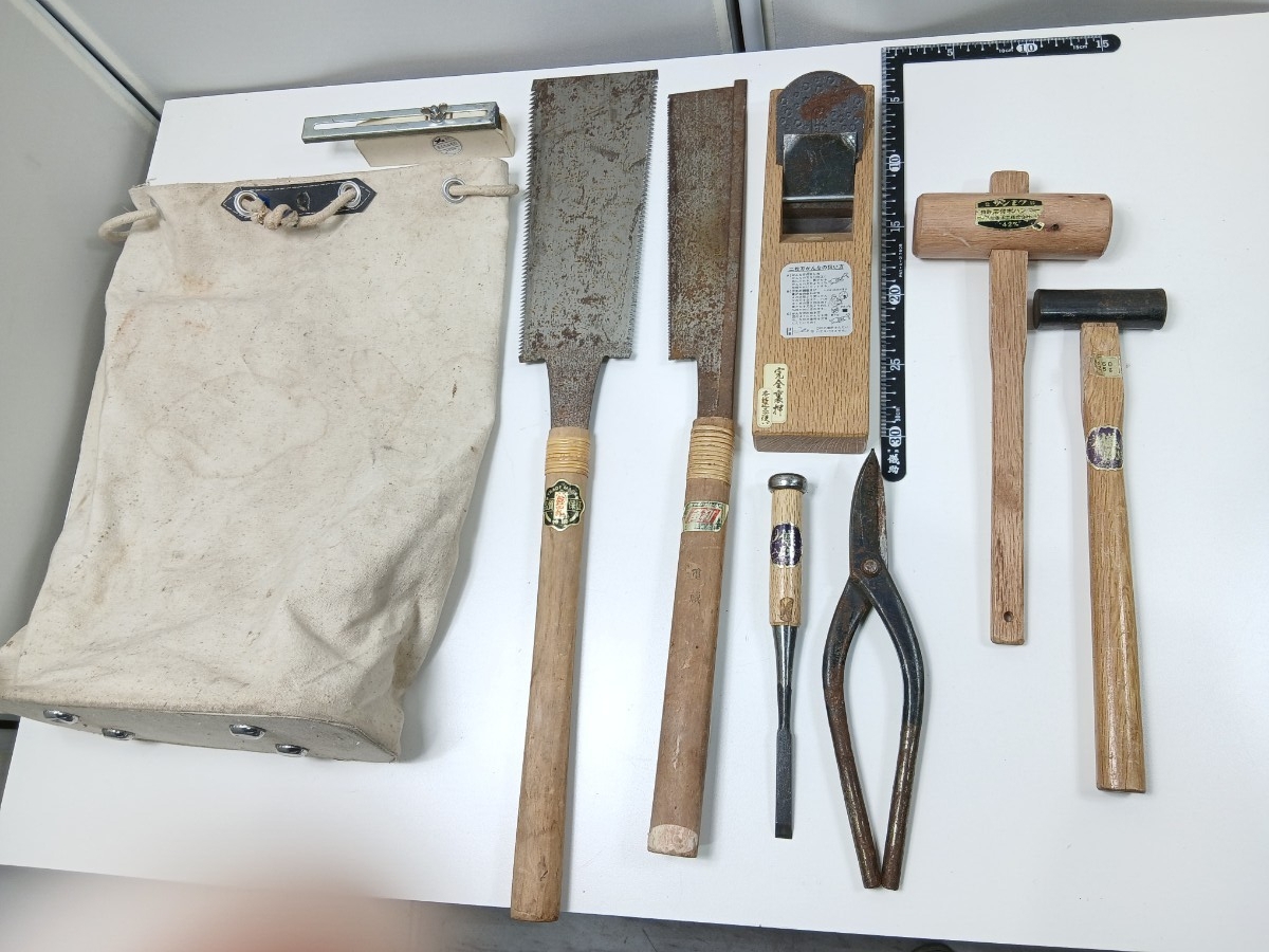 #1636 大工さんセット ハンドツール ノコギリ 鉋 鑿 ノミ 金槌 工具 古道具 大工道具 儀助 他/和歌山県にて引き取り大歓迎