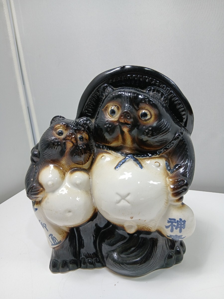 #1511 夫婦たぬき 陶器 置物 タヌキ 一輪差し 商売繁盛 インテリア オブジェ 信楽焼/和歌山県にて引き取り大歓迎