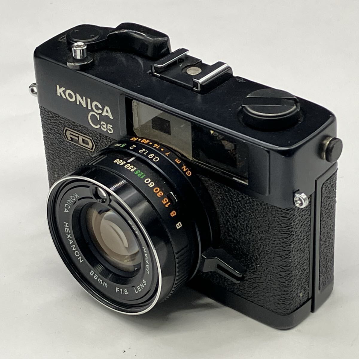 良品 コニカ Konica C35 FD 黒 ブラック コンパクトフィルムカメラ レンジファインダー #071 #05 #1674