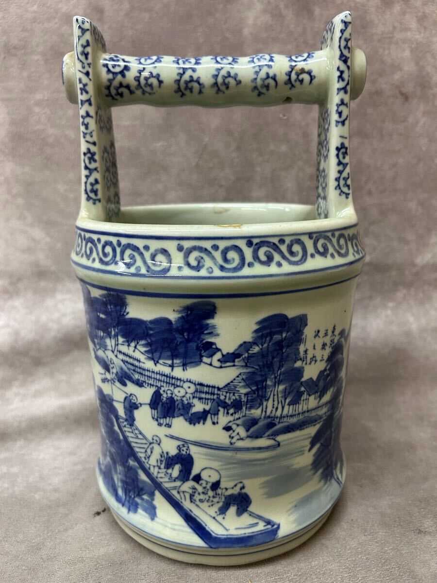 天保年製 陶器 手桶 花瓶 花入 染付 花入れ 骨董品 アンティーク コレクション 唐草模様 インテリア 飾り 茶道具 
