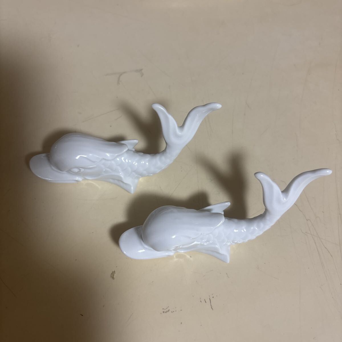 リチャードジノリ　ドルフィン型箸置き（カトラリーレスト）白磁（陶器）新品　未使用　2点セット　廃盤