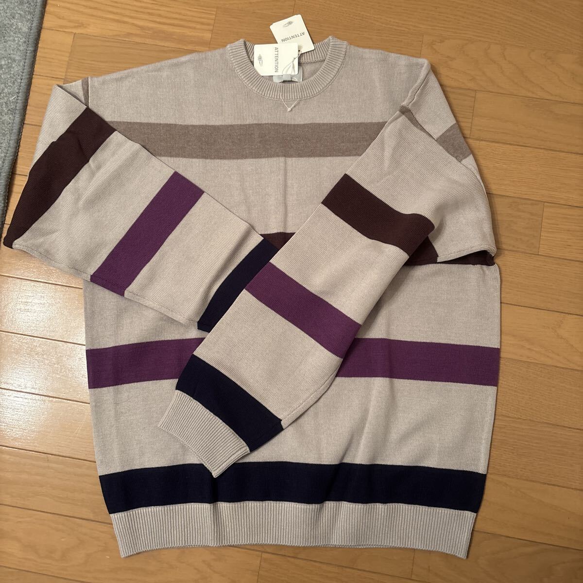 ビームズ　セーター ニット　Mサイズ　新品　タグ付き　
