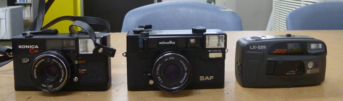 中古ジャンク フイルムカメラ 3台 [Y-76] 送料無料(北海道・沖縄・離島・佐川急便中継料金がかかる地域は除く)