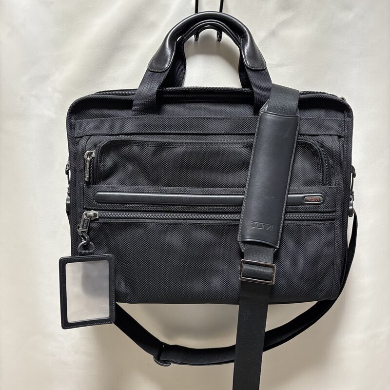 未使用品 TUMI トゥミ ビジネスバッグ 2WAY 大容量 多収納 ハンド ブラック IW601AB13TMI100