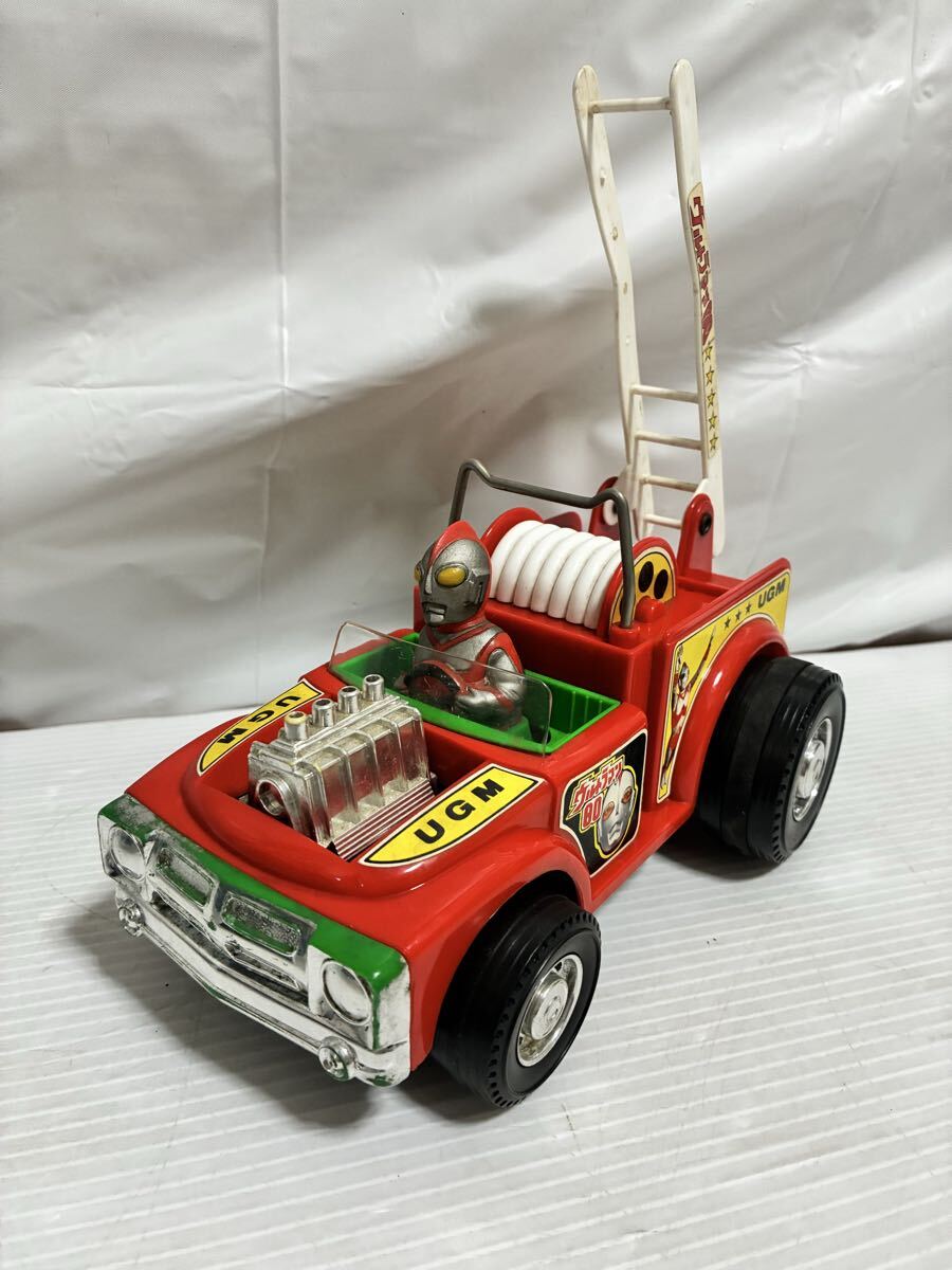 T298 当時物 昭和レトロ サクラトーイ ウルトラマン80 消防車 ULTRAMAN UGM 円谷プロ 約21cm 検( ソフビ 旧バンダイ ポピー 