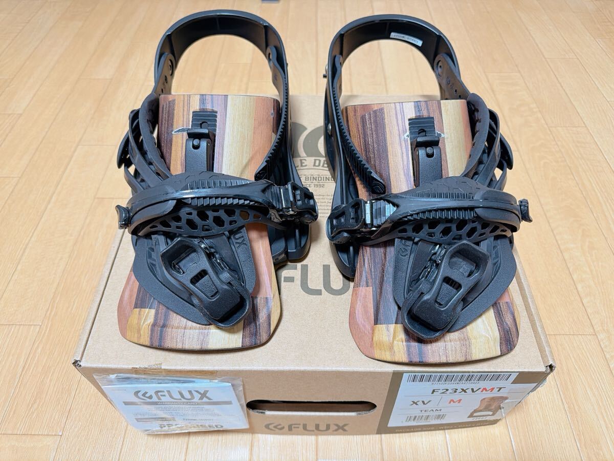 最高峰 FLUX XV Mサイズ 22-23 モデル バインディング ビンディング スノーボード エックスブイ カービング フリースタイル フリーライド