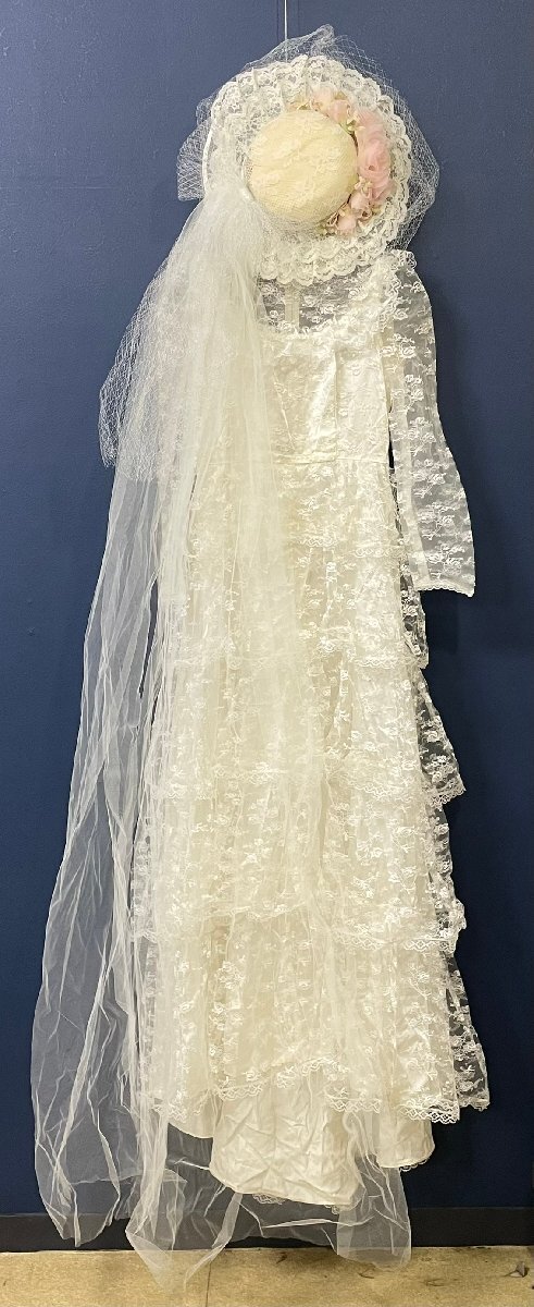 【21993Q159】ドレス ウェディングドレス DRESS BLACK ティアード サイズ：11 白 ベール付 レース 衣装 昭和レトロ ※シミ多数有