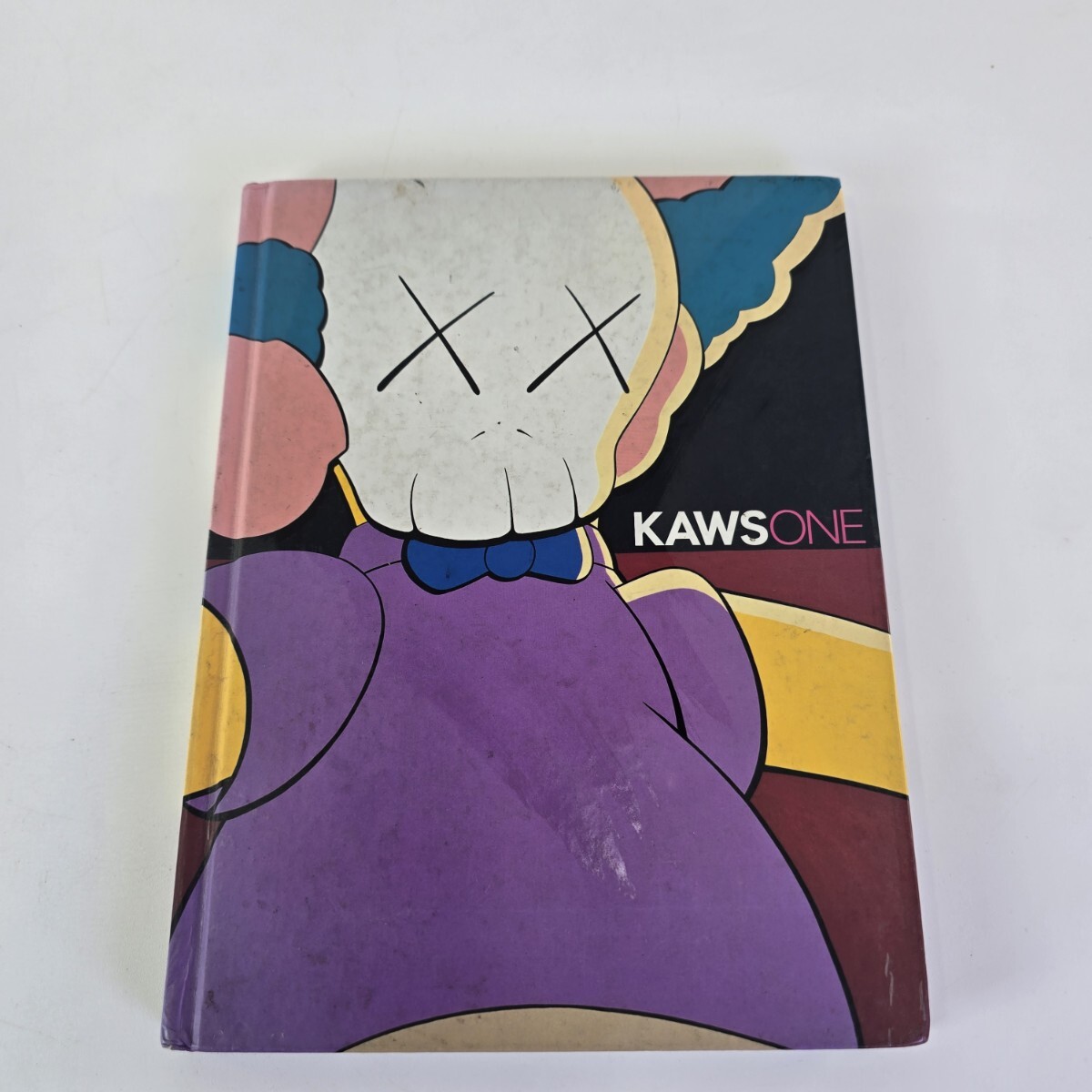KAWS ONE 　カウズ　ワン　KAWS〈作品集〉本　絵　洋書　