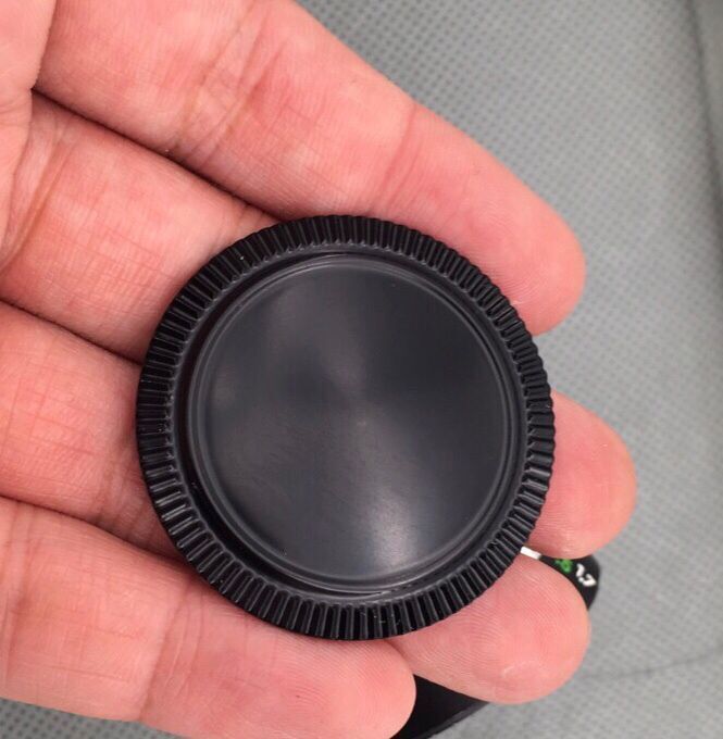 純正品 Rollei ローライ 二眼2.8FX/2.8GX/4.0FW/4.0FT ピント合わせ用取っ手のカバー