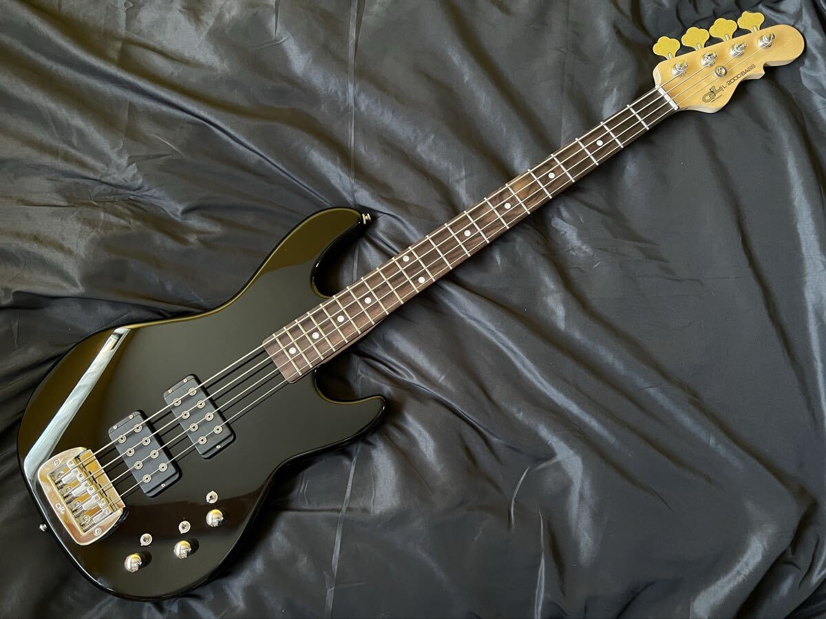 G&L L-2000 エレキベース TRIBUTE ブラック　美品ほぼ未使用 Bass 新品バッグ付 Black 少々難あり