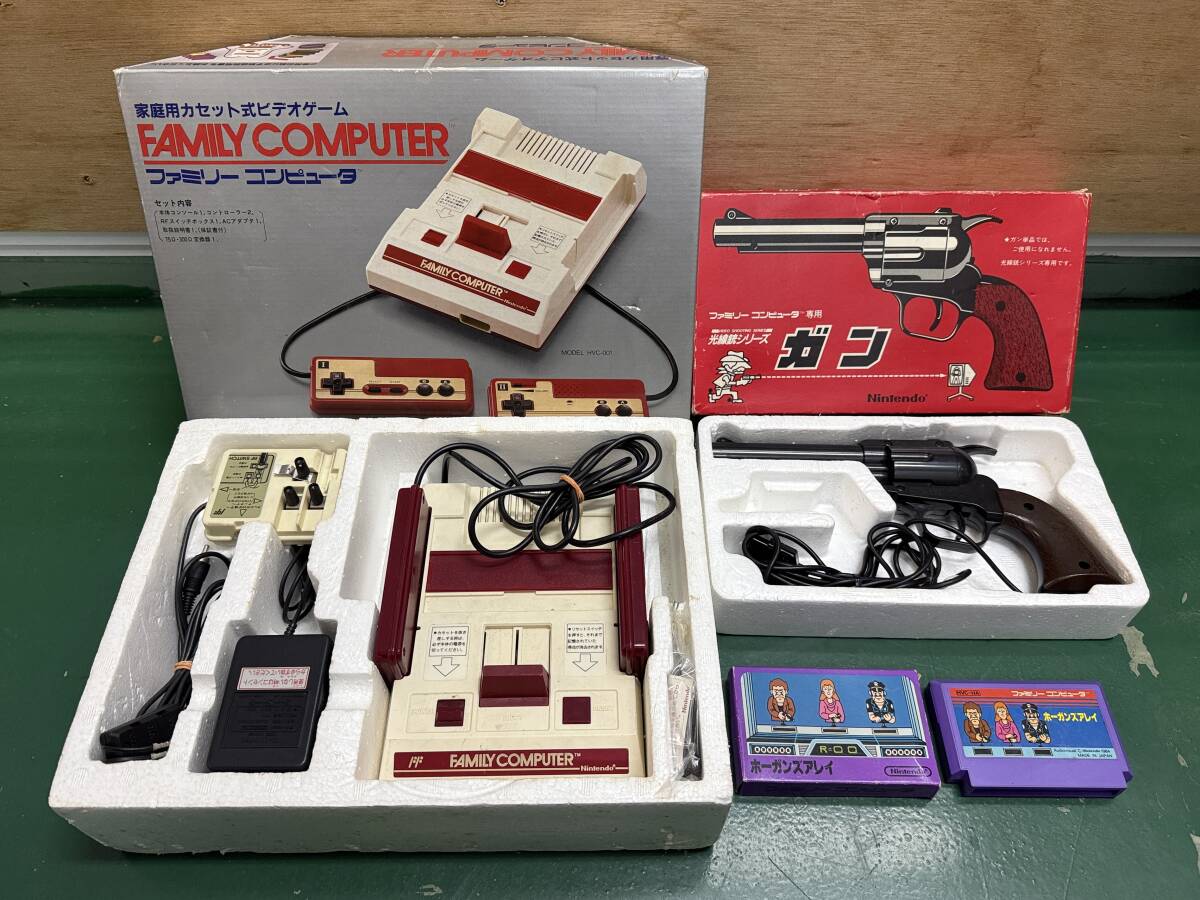 12060 任天堂 Nintendo 全て箱付き ファミコン HVC-001/ファミコン専用 ガン HVC-005/ソフト ボーガンズアレイ 動作未確認 