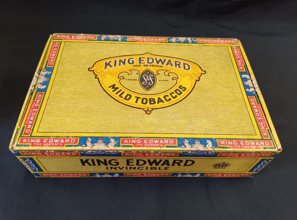 ② ビンテージ シガーボックス 葉巻 KING EDWARD ケース 箱 小物入れ 収納 ディスプレイ ロゴ アンティーク インテリア小物