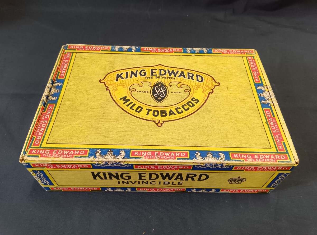 ④ ビンテージ シガーボックス 葉巻 KING EDWARD ケース 箱 小物入れ 収納 ディスプレイ ロゴ アンティーク インテリア小物