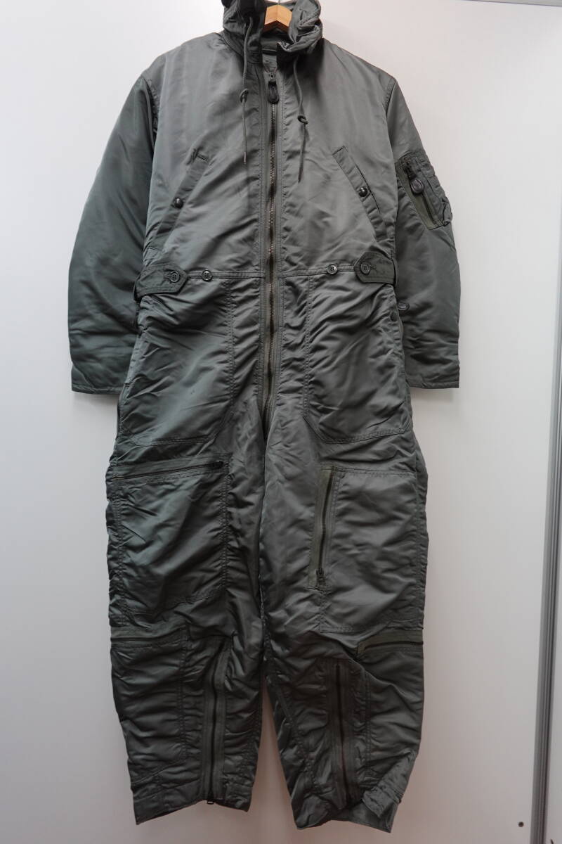 37W 米軍実物 VINTAGE CWU-1/P オールインワン つなぎ U.S.AIRFORCE CONMARジップ【Mサイズ】 ビンテージUSA古着