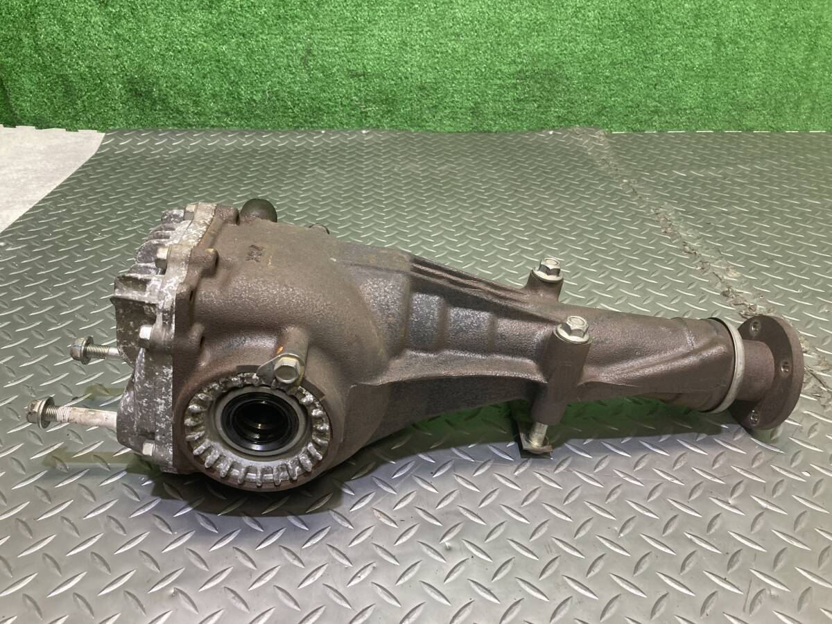 スバル レガシーB4 後期 CBA-BL5 2.0GTB EJ20ターボ 4WD リアデフ LSD VA2RJL-XW 管29454