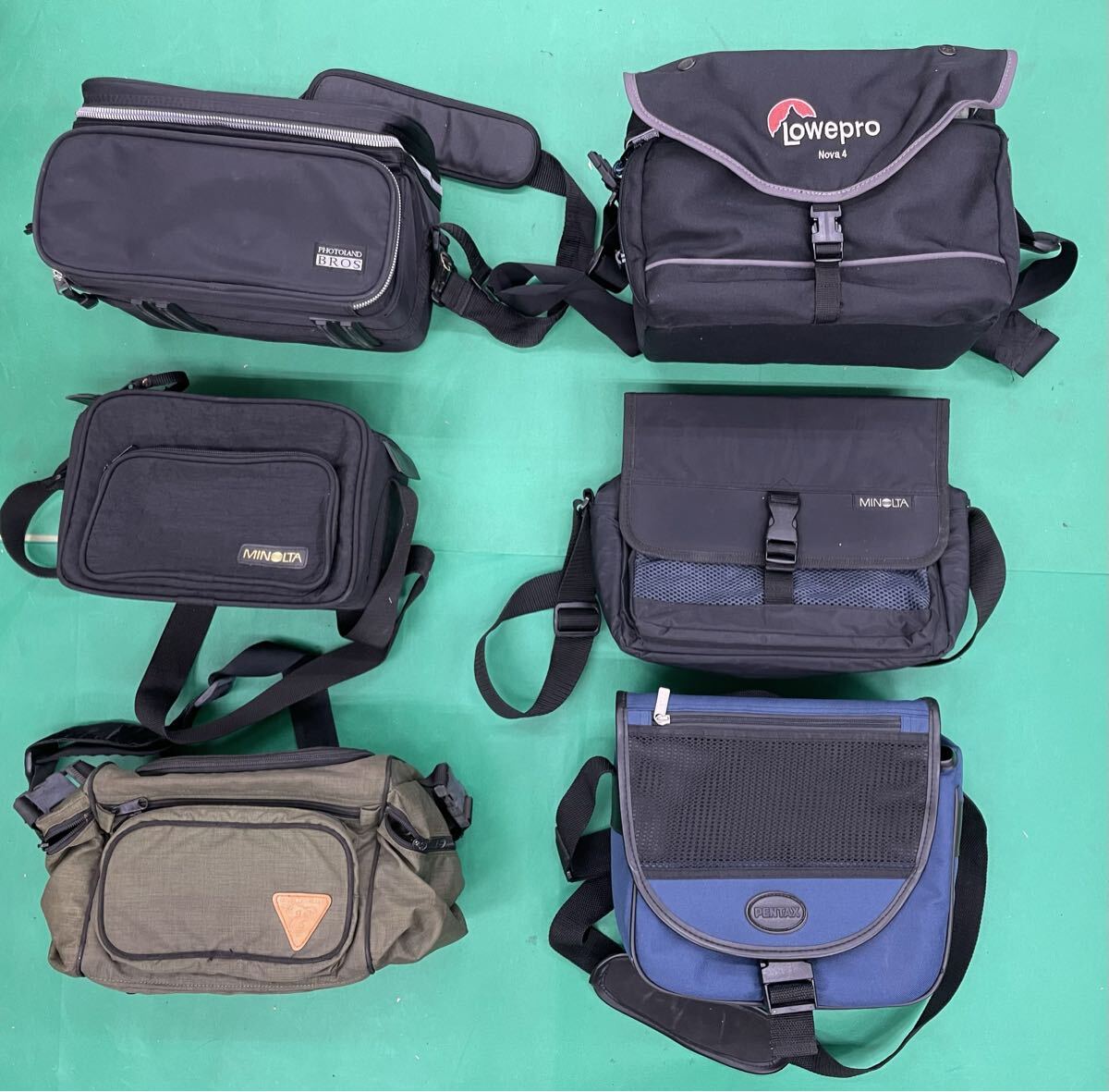 (A136）Lowepro Nova4 PENTAX などカメラバッグ カメラボックス ショルダーバッグ 手持ち 斜めがけ 撮影用 アウトドア カメラアクセサリー 