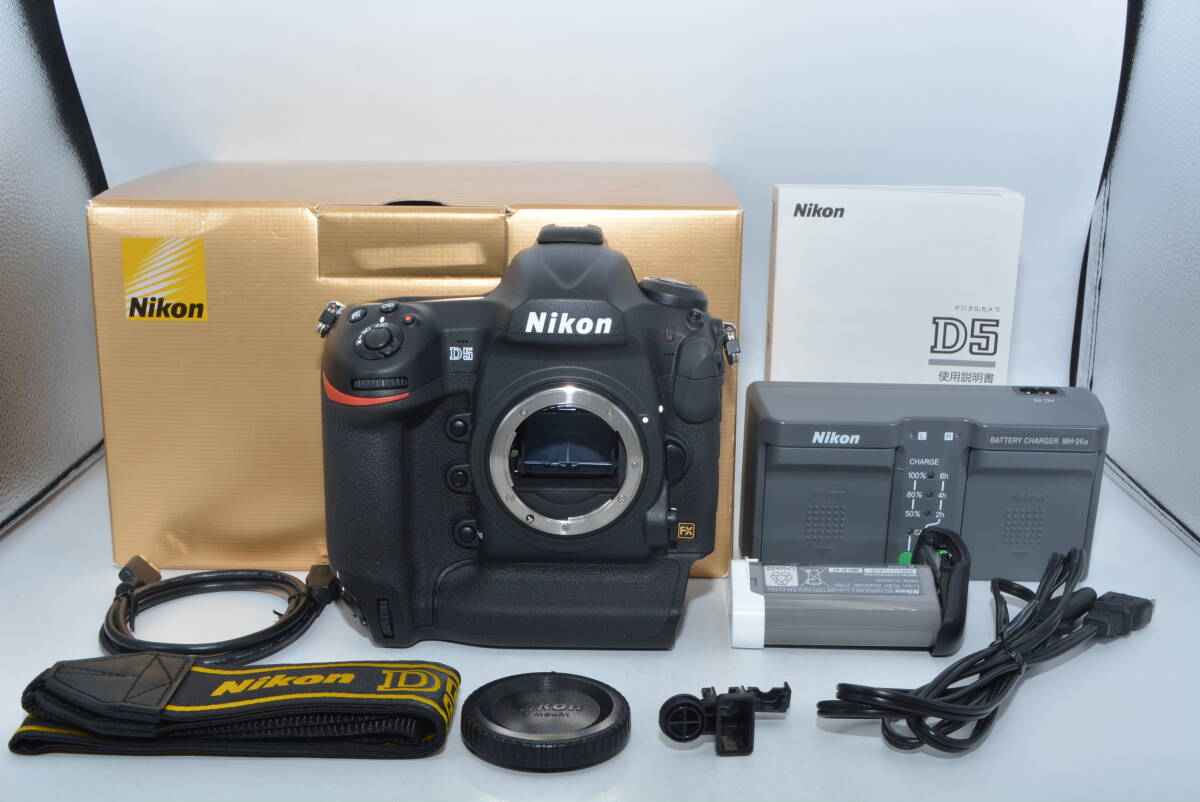 【6252ショットの特上品】 Nikon ニコン デジタル一眼レフカメラ D5 CF-Type　＃8837