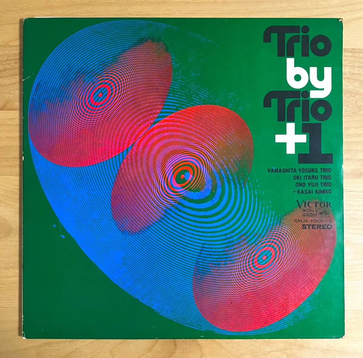 【和ジャズ オリジナル盤 ORIGINAL LP】山下洋輔 沖至 大野雄二 笠井紀美子 / トリオ・バイ・トリオ・プラス・ワン TRIO BY +1 (SMJX10101)