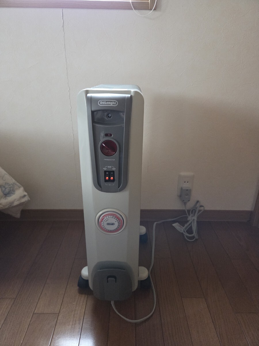 即決あり！ デロンギ オイルヒーター H770812EFSN-GY DeLonghi