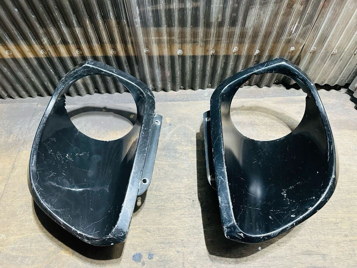 フェアレディZ ヘッドライトカバー　カウル　ボディ　 左右セット　130Z 北海道　S30