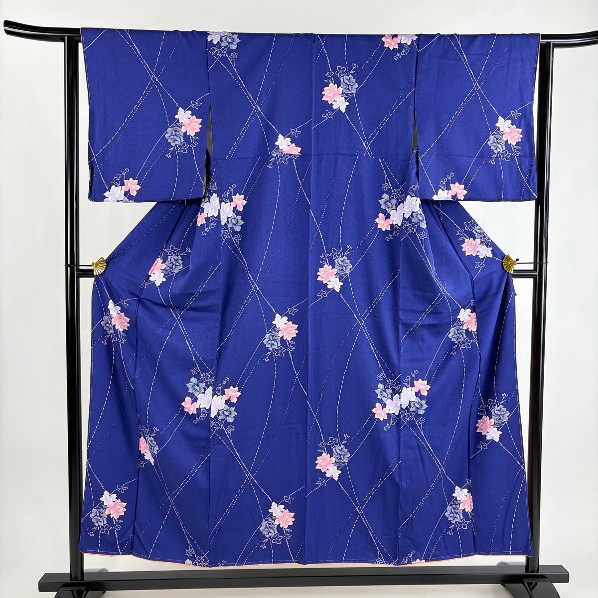 【美品】 小紋 身丈153.5cm 裄丈62.5cm S 袷 草花 青 正絹 優品 【中古】