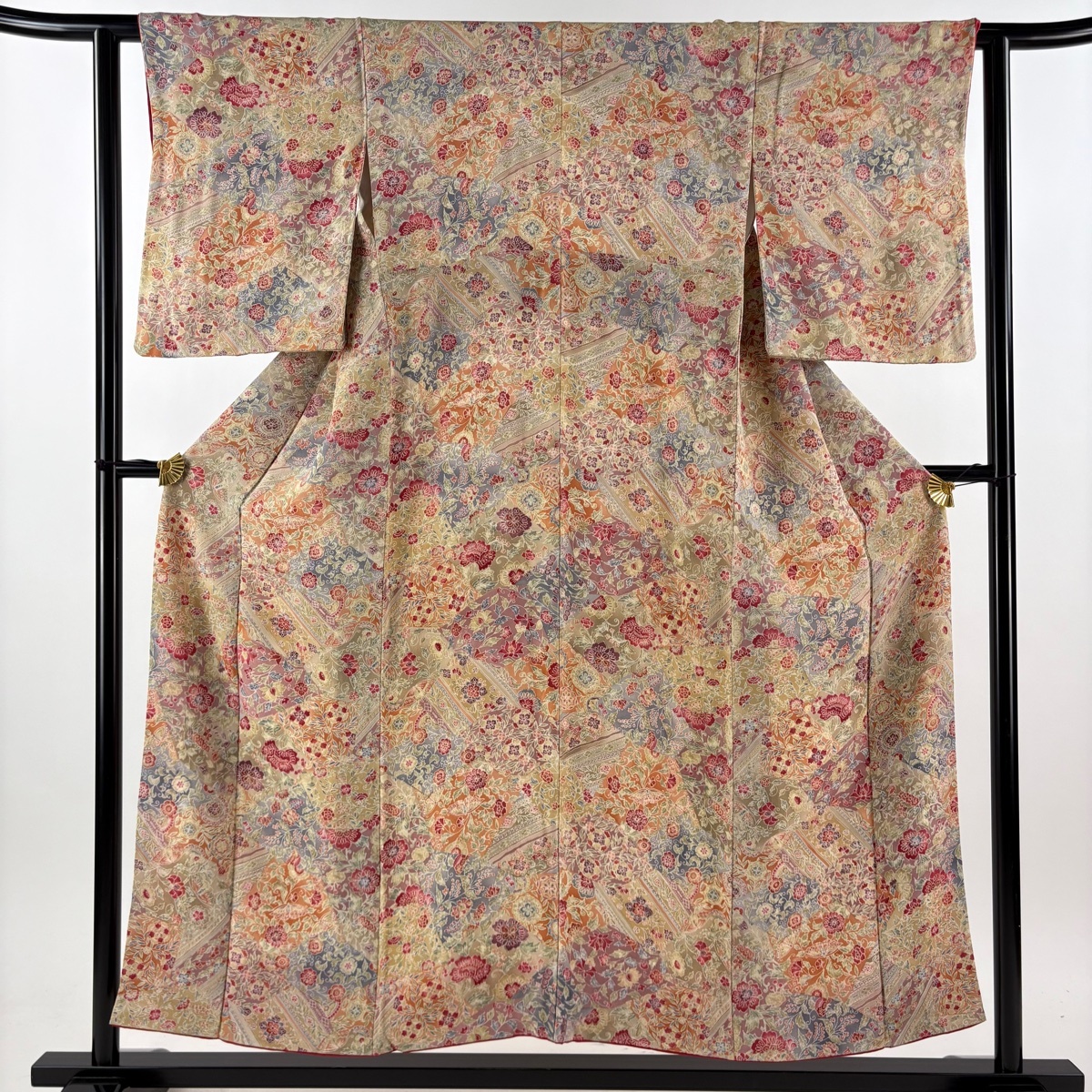 小紋 身丈153cm 裄丈60.5cm S 袷 千總 花唐草 蝶 縮緬 ぼかし」 ベージュ 正絹 逸品 【中古】