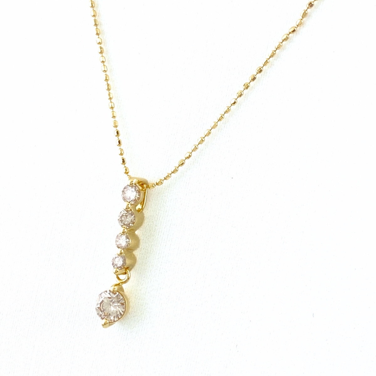 メレダイヤ デザインネックレス YG イエローゴールド ペンダント スイング ネックレス K18 ダイヤモンド レディース 【中古】