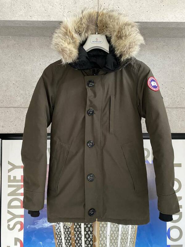 【即決/即納】！！希少な2XSサイズ！！CANADA GOOSE カナダグース JASPER ジャスパー カーキ ファー ワッペン ダウンジャケット メンズ 