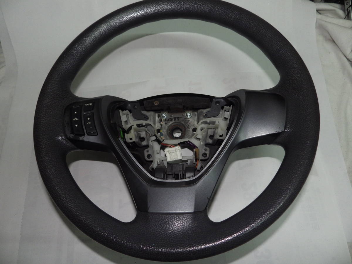 ■■中古ＲＫ１ステップワゴン純正ステアリングハンドル■■