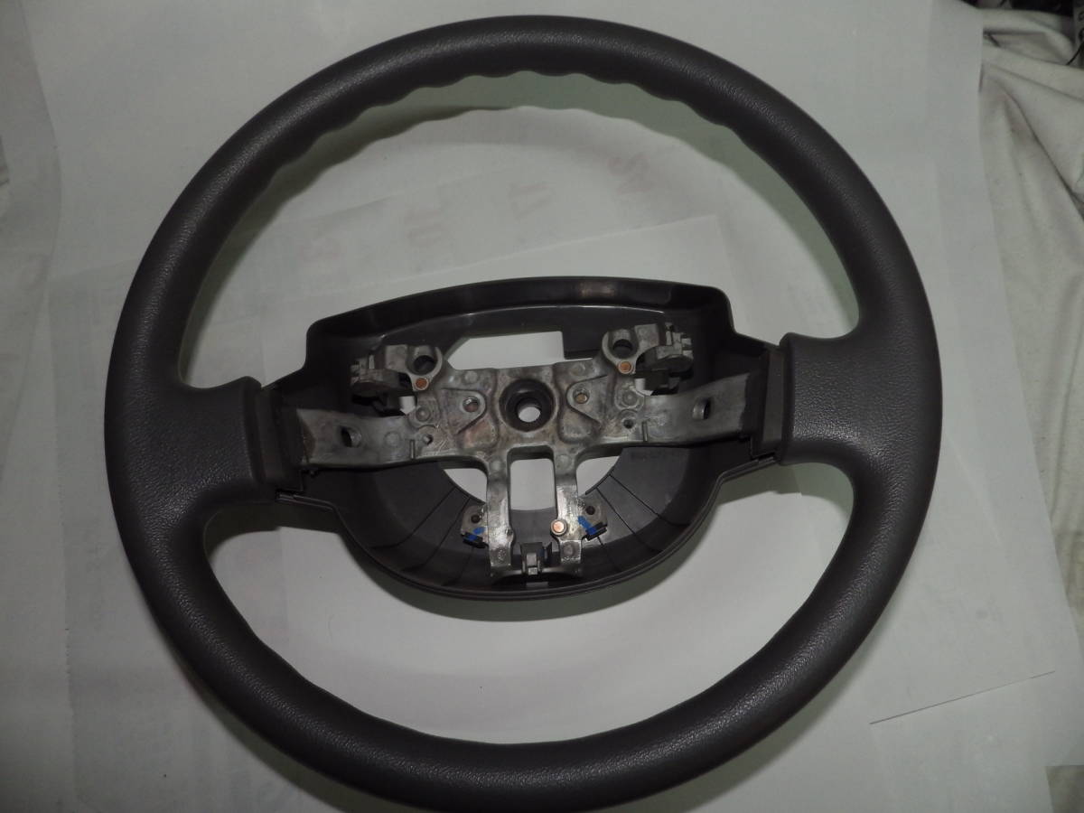 ■■美品ＤＡ１７Ｖエブリィエブリー純正ステアリングハンドル■■