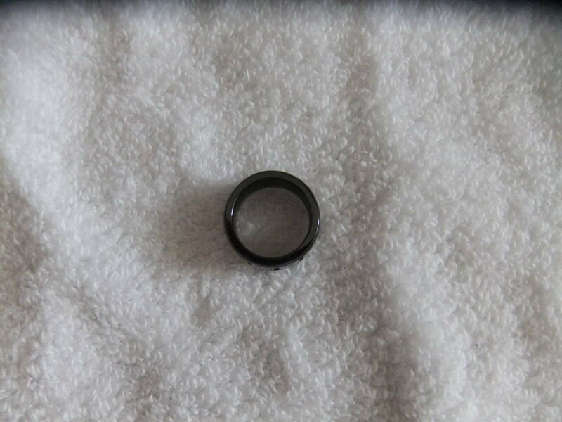 美品！DIESELのブラック指輪　シルバーロゴ！