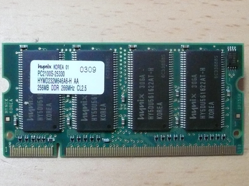 ☆★JUNK PC PARTS★☆ hynix DDR266 PC2100 256MB 200pin★両面チップ搭載★出品時動作確認品-MD01 ジャンク/即決有☆彡