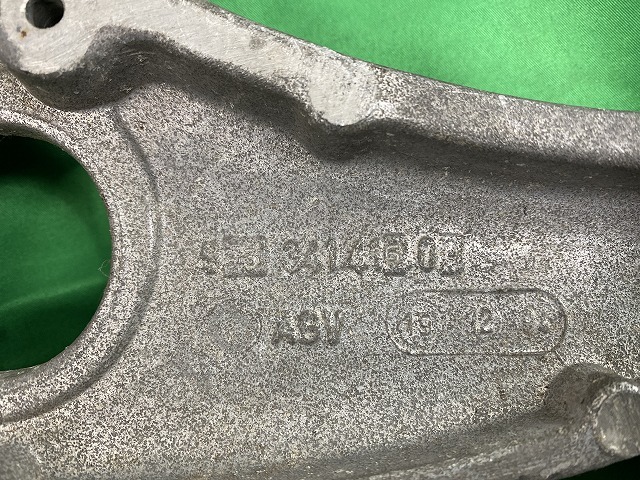 993フロント　ウイッシュボーン　L　＆サイドメンバー中古