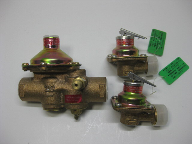 KKK 兼工業 KR-20MJ 水道用減圧弁 KA-201A 温水機器用逃し弁