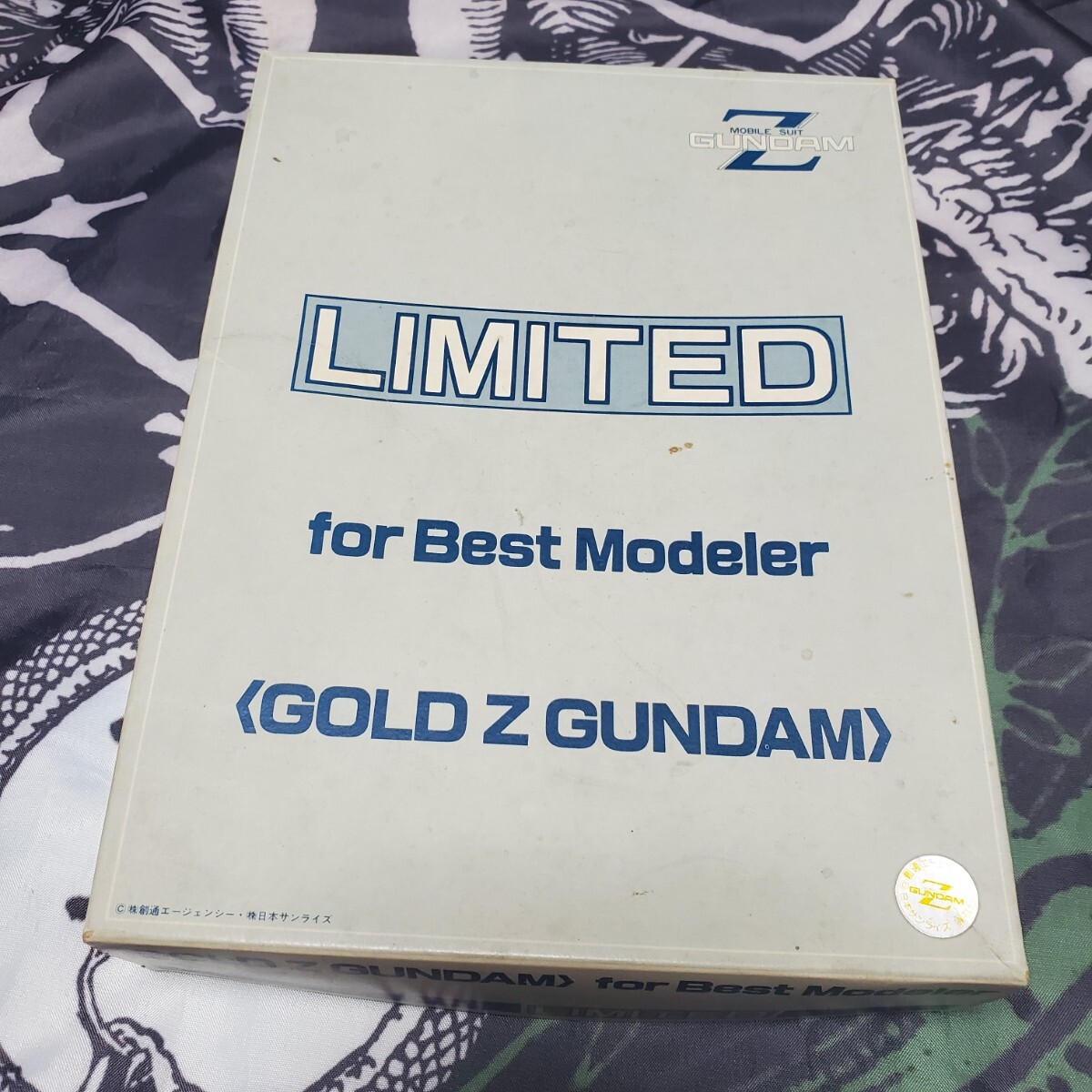 86お年玉プレゼント ゴールドゼータガンダム 1/144 Zガンダム 限定品 金メッキ LIMITED ベストモデラー
