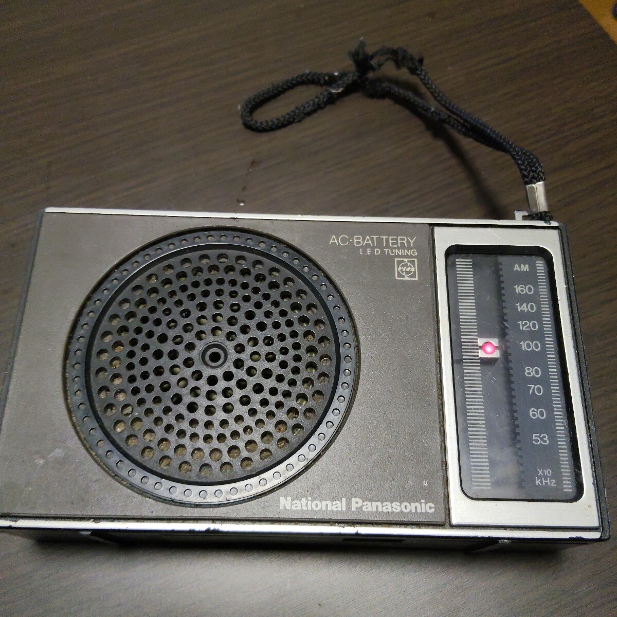 1974年発売 panasonic national ナショナル（現パナソニック）AMポータブルラジオ「R-143」動作品 