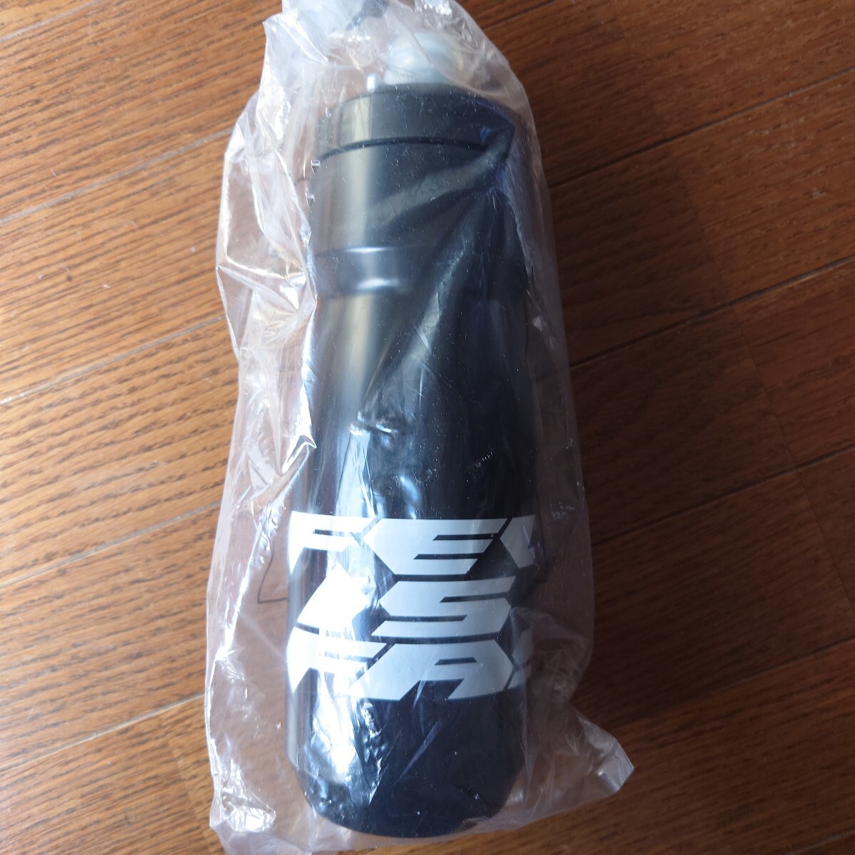 非売品 FELT特注CAMELBAK ポディウムボトル ロードバイク　クロスバイク　FELT IS FAST レースボトル キャメルバッグ