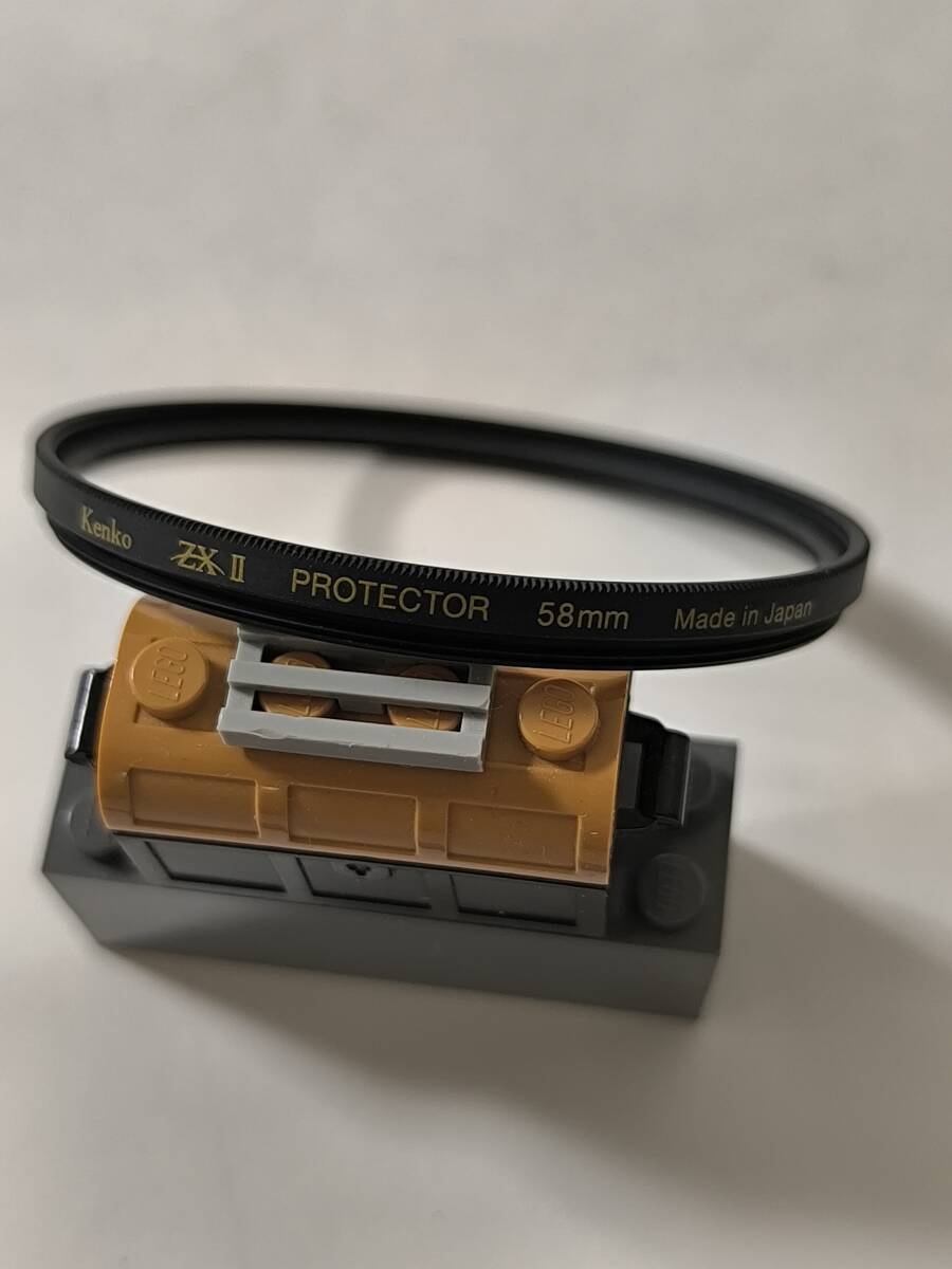 最新型 Kenko レンズフィルター ZX II プロテクター 58mm レンズ保護用 超低反射0.1% 撥水・撥油コーティング 薄枠 日本製